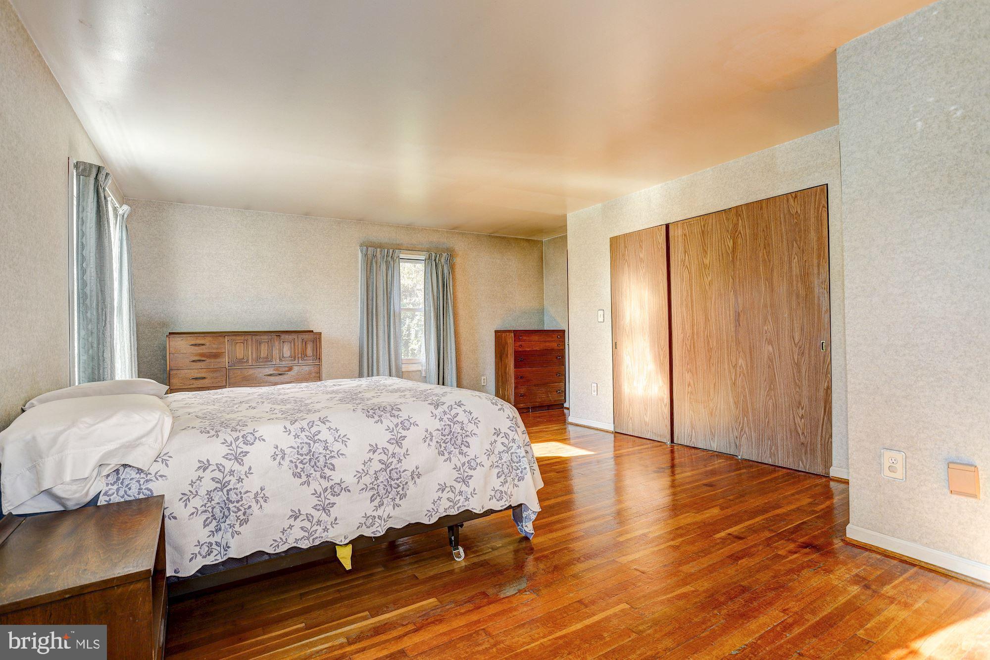 8610 Dunbrook Lane Laurel, MD 20708 - Photo 14 of 24 Primary Bedroom