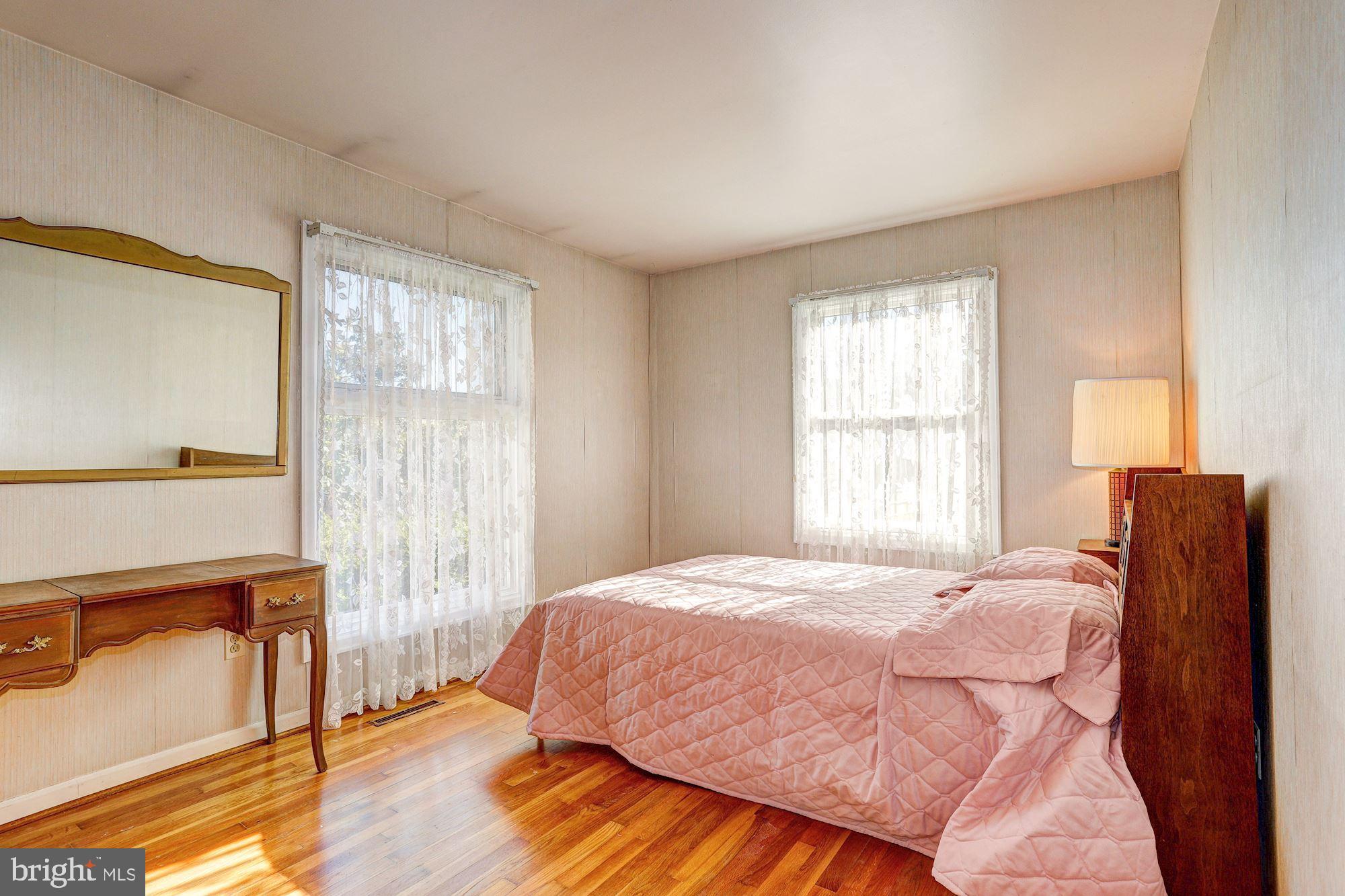 8610 Dunbrook Lane Laurel, MD 20708 - Photo 16 of 24 Bedroom