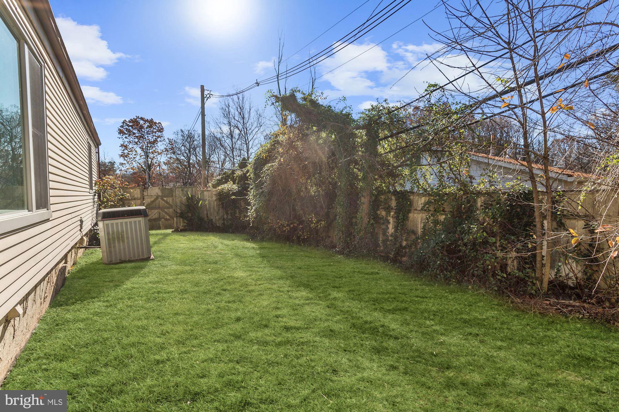 8610 Dunbrook Lane Laurel, MD 20708 - Photo 21 of 24 Rear Yard