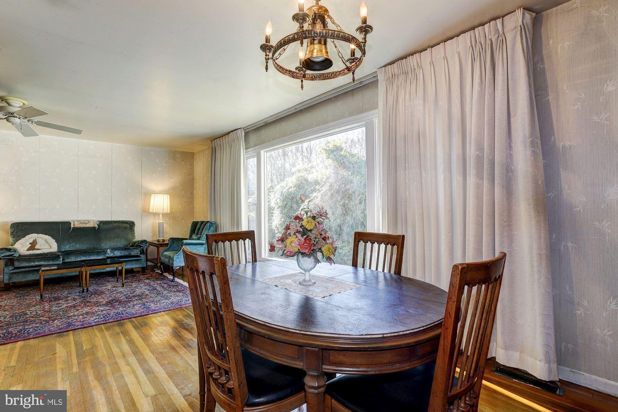 8610 Dunbrook Lane Laurel, MD 20708 - Photo 6 of 24 Dining Room