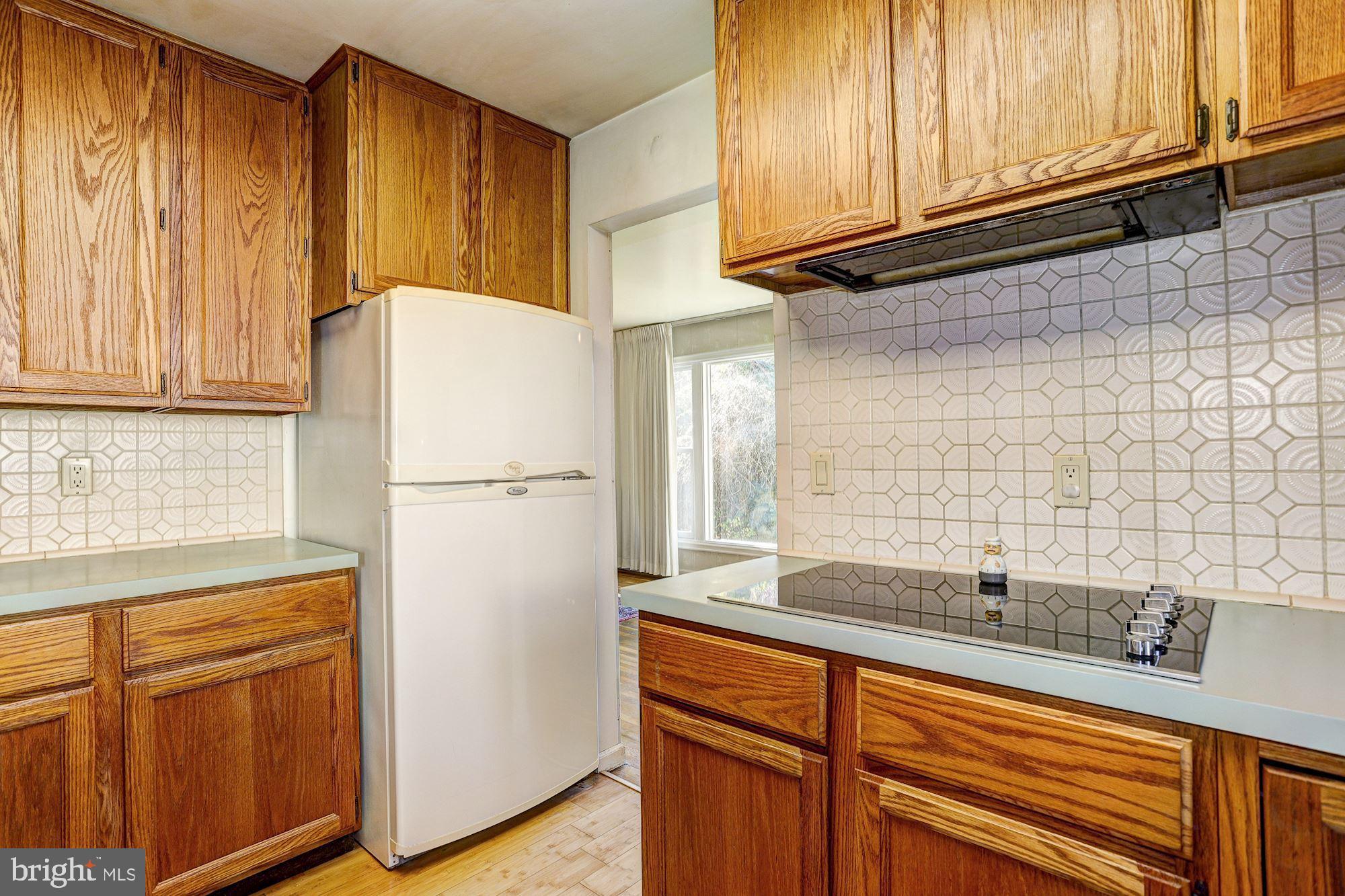 8610 Dunbrook Lane Laurel, MD 20708 - Photo 9 of 24 Kitchen