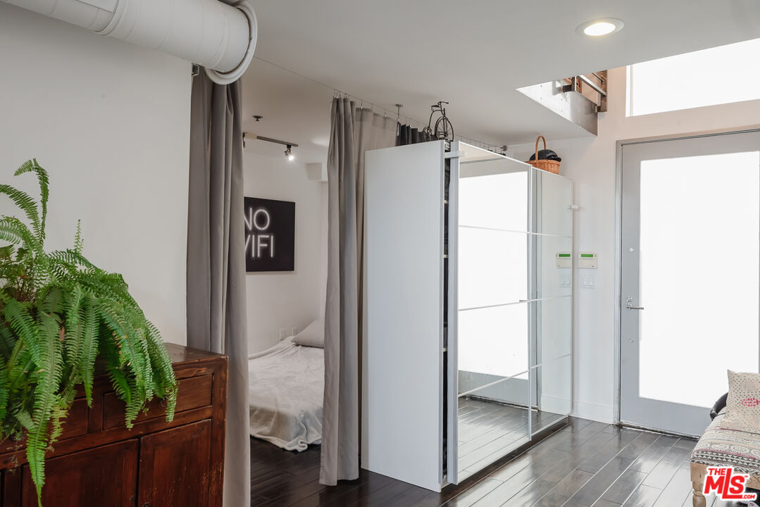 13326 Beach Avenue, Unit 202 Marina del Rey, CA 90292 - Photo 10 of 17 a bathroom with a shower