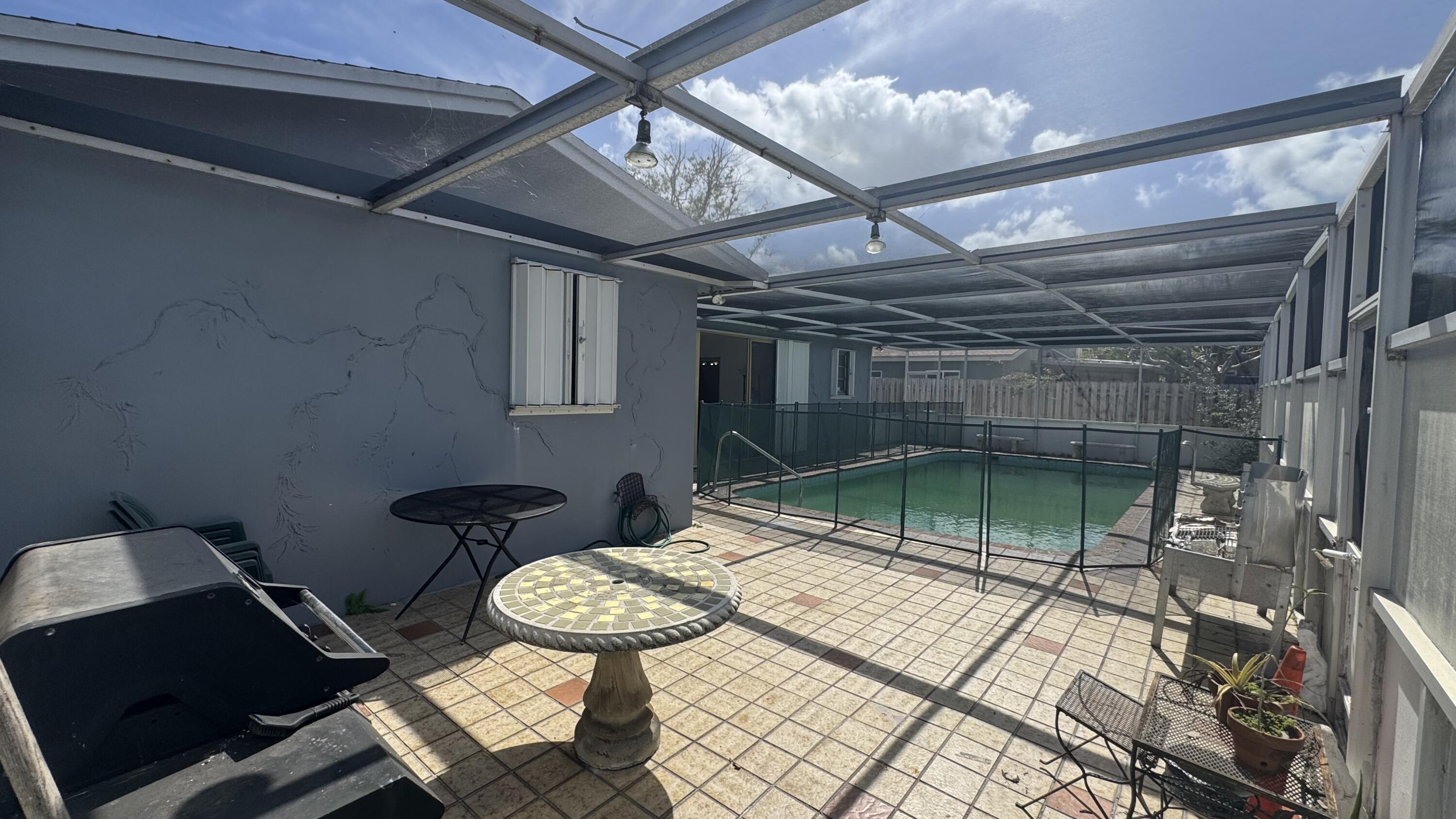 5401 West Park Road Hollywood, FL 33021 - Photo 6 of 26 IMG_4326