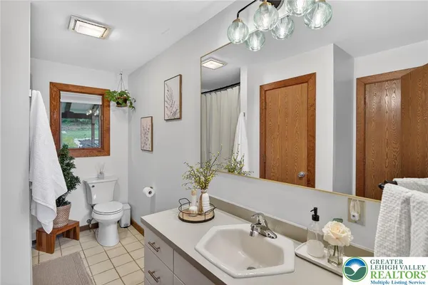 $525,000 | 4311 Lenmar Drive, Coplay, PA 18037