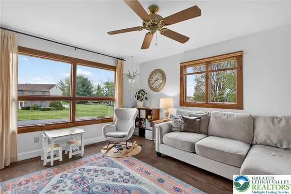 $525,000 | 4311 Lenmar Drive, Coplay, PA 18037