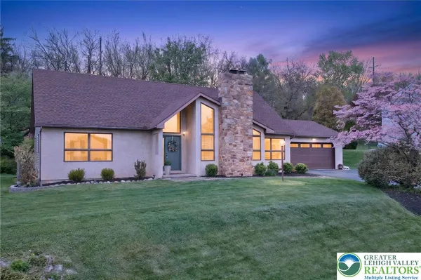 $525,000 | 4311 Lenmar Drive, Coplay, PA 18037