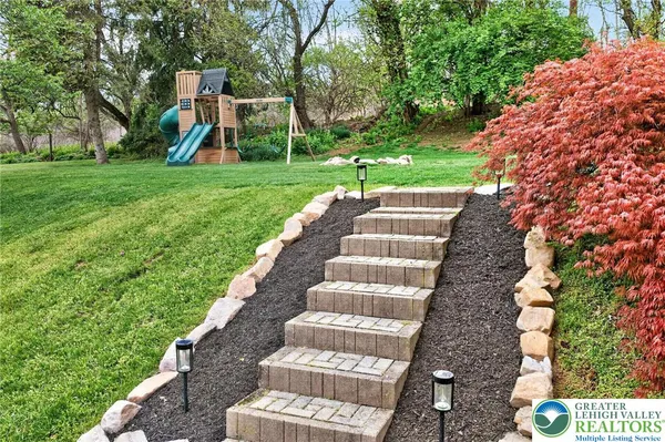 $525,000 | 4311 Lenmar Drive, Coplay, PA 18037
