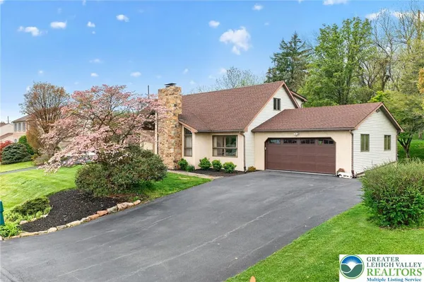 $525,000 | 4311 Lenmar Drive, Coplay, PA 18037