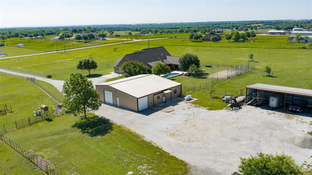 724 Zion Rhome, TX 76078 - Photo 5 of 40