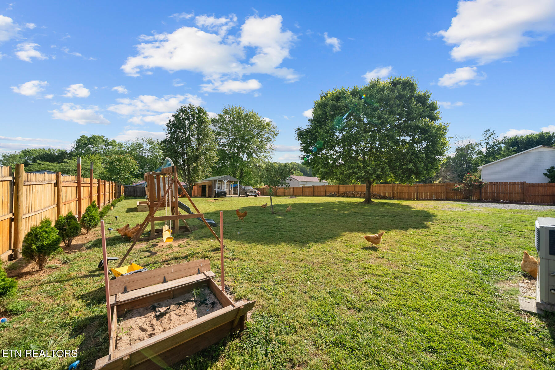 1608 Parker Road Sparta, TN 38583 - Photo 30 of 39 DSC07083