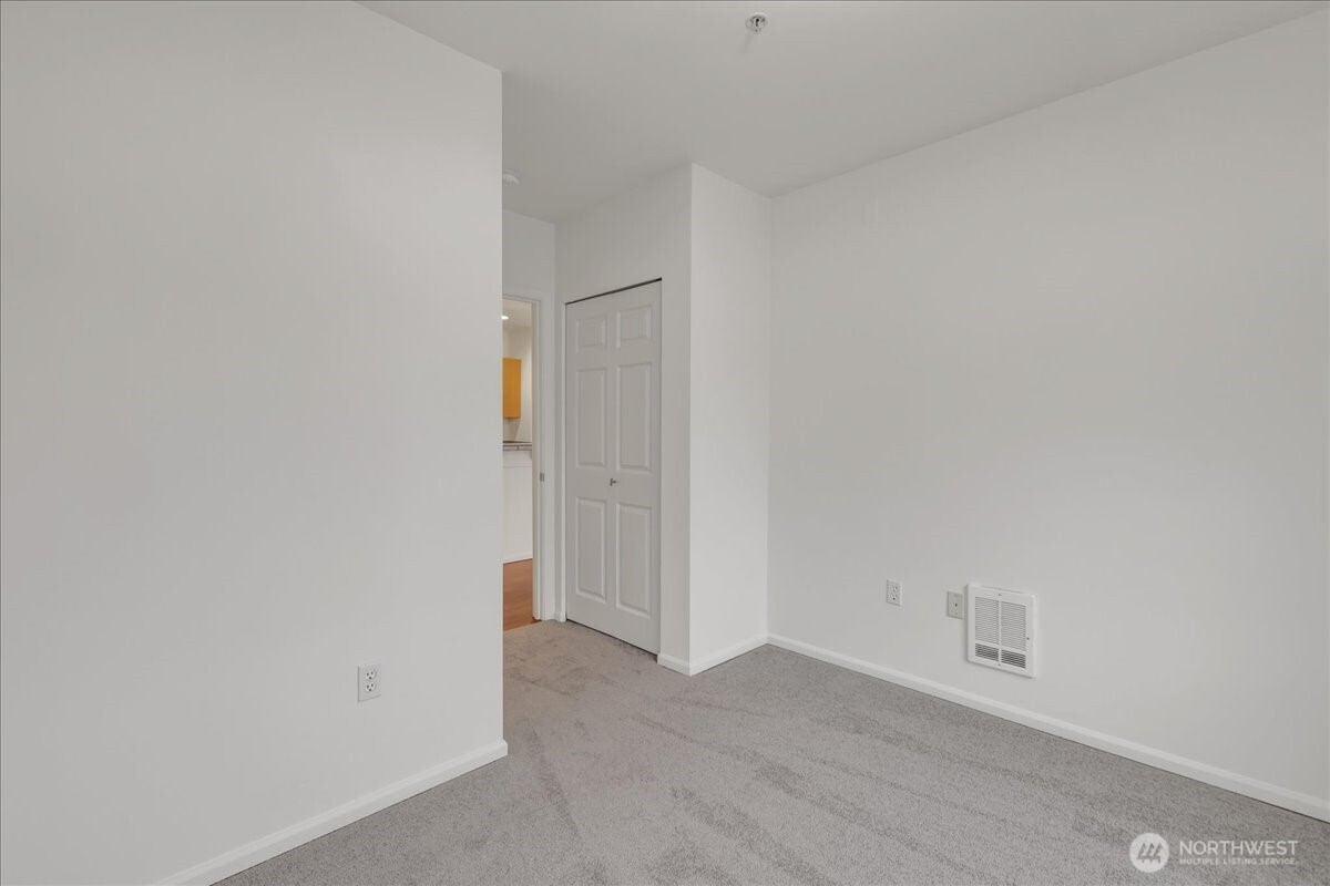 18 Dravus Street, Unit 207 Seattle, WA 98109 - Photo 23 of 34 a view of an empty room