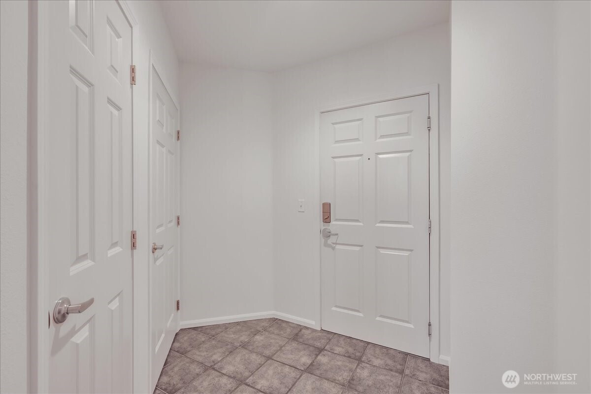 18 Dravus Street, Unit 207 Seattle, WA 98109 - Photo 34 of 34 a view of bathroom