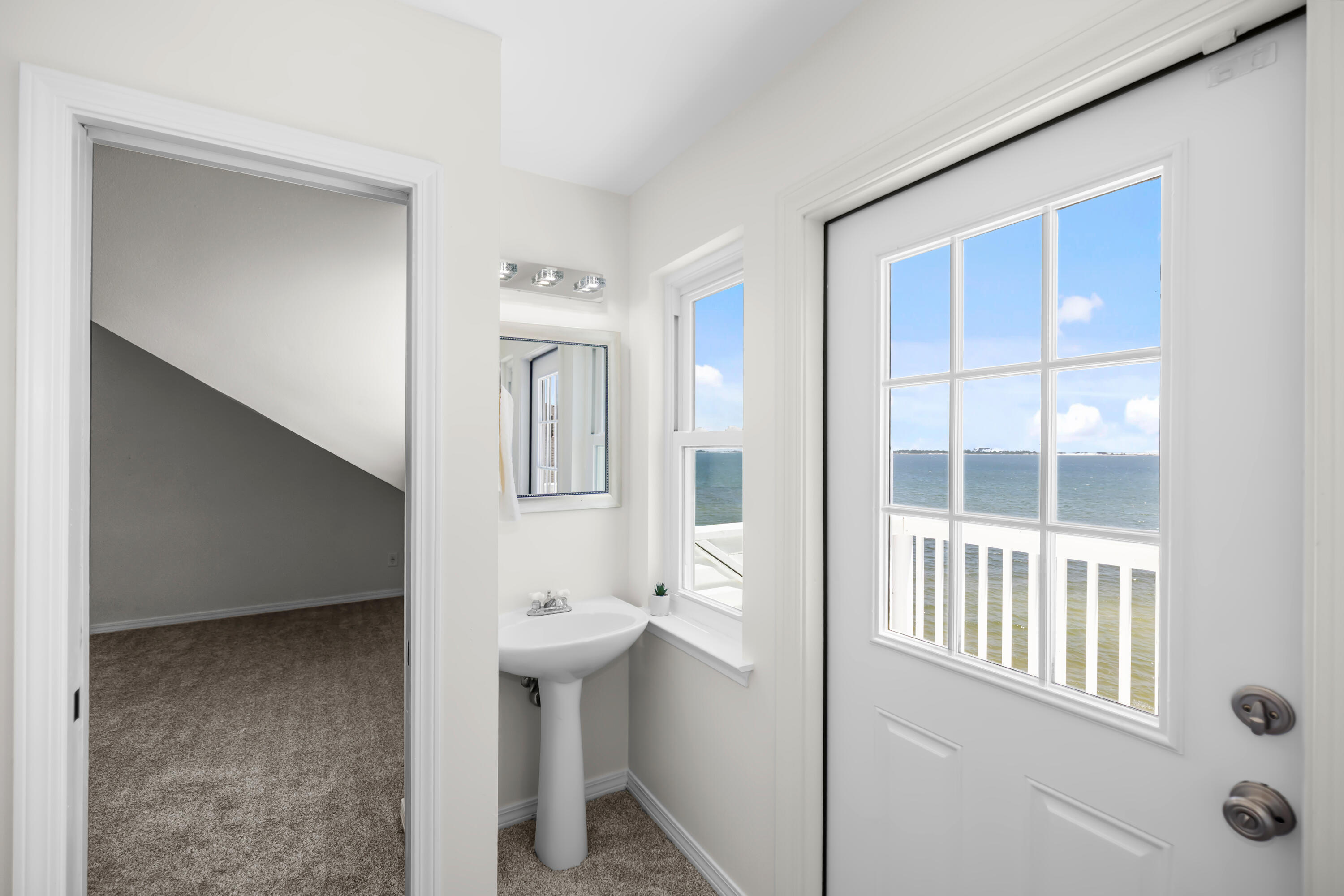 2005 Jessica Way Navarre, FL 32566 - Photo 53 of 98 2005JessicaWay-Navarre-FL-080