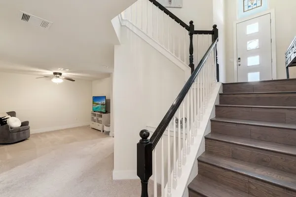 a view of entryway and hall