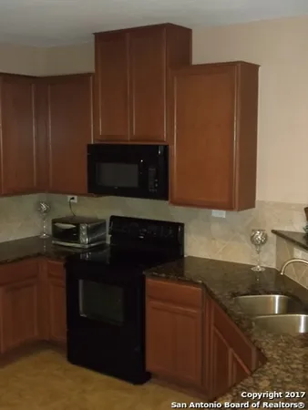 $1,850 | 10925 Almond Wood, Live Oak, TX 78233