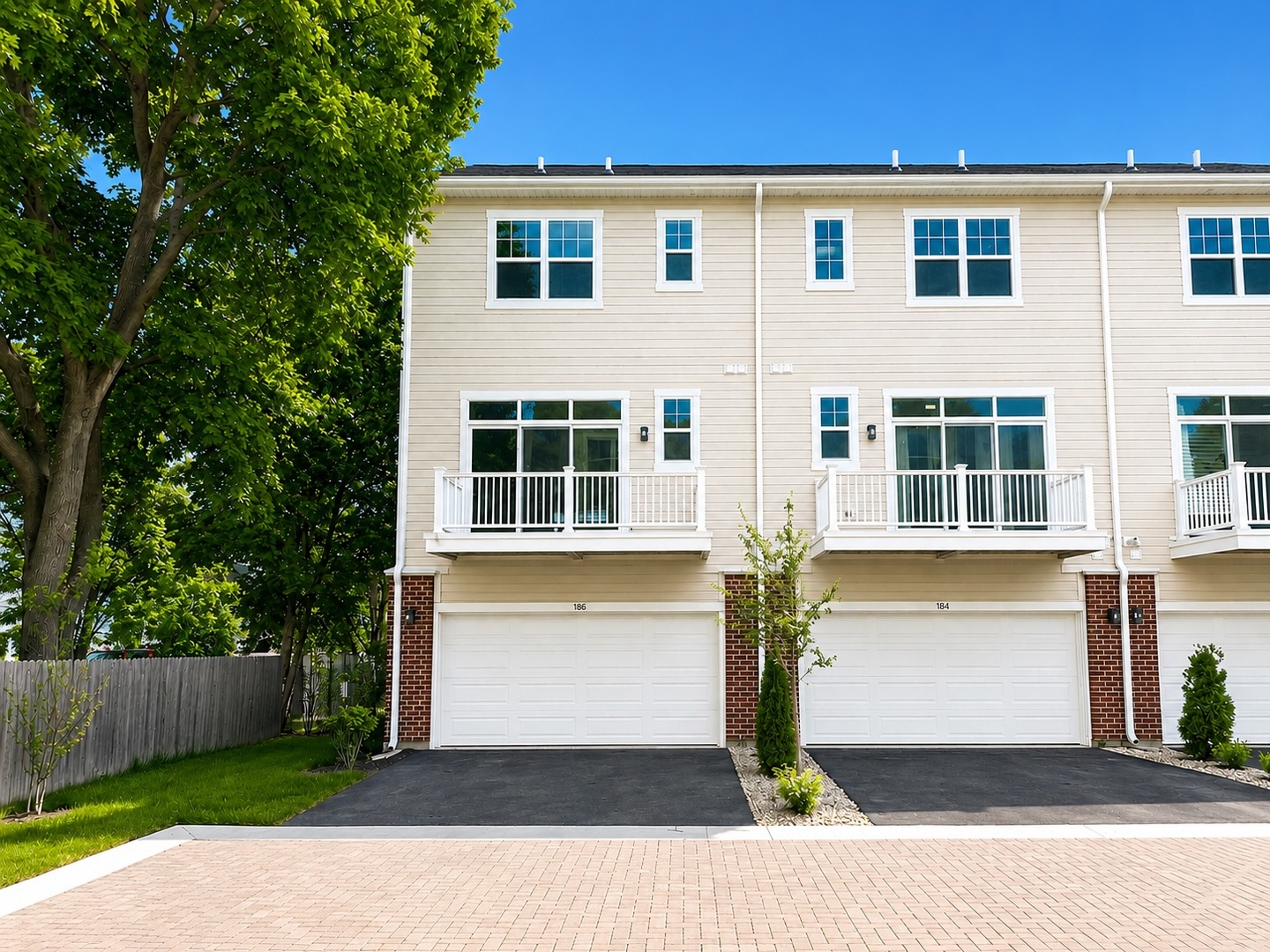 186 East River Road Des Plaines, IL 60016 - Photo 19 of 21