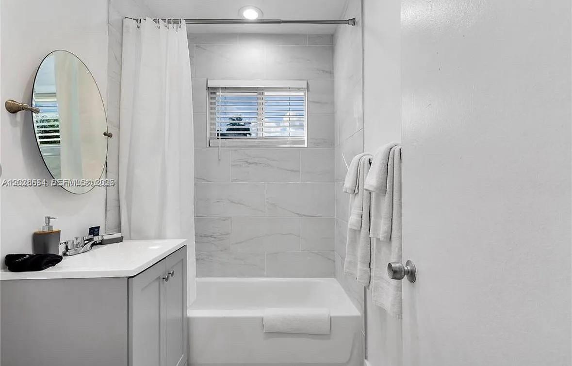 7851 Raleigh Street Hollywood, FL 33024 - Photo 19 of 26