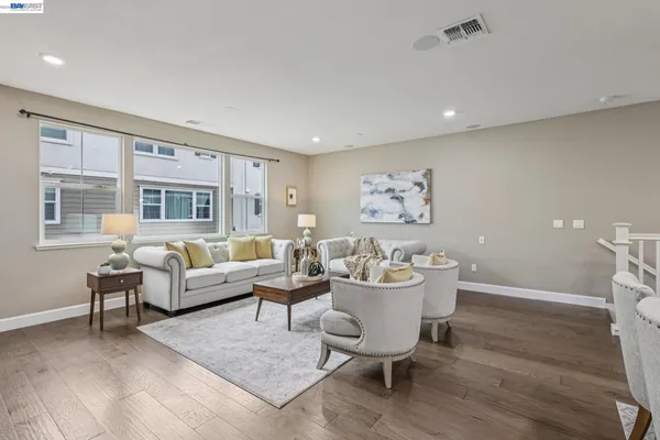 $999,000 | 4022 Windsor Way, Dublin, CA 94568