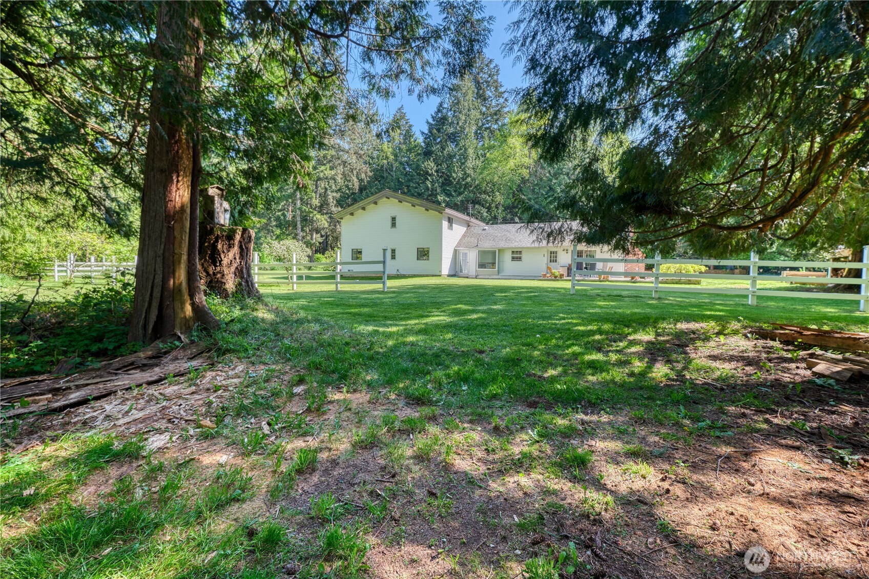 1984 Johnson Road Point Roberts, WA 98281 - Photo 38 of 40