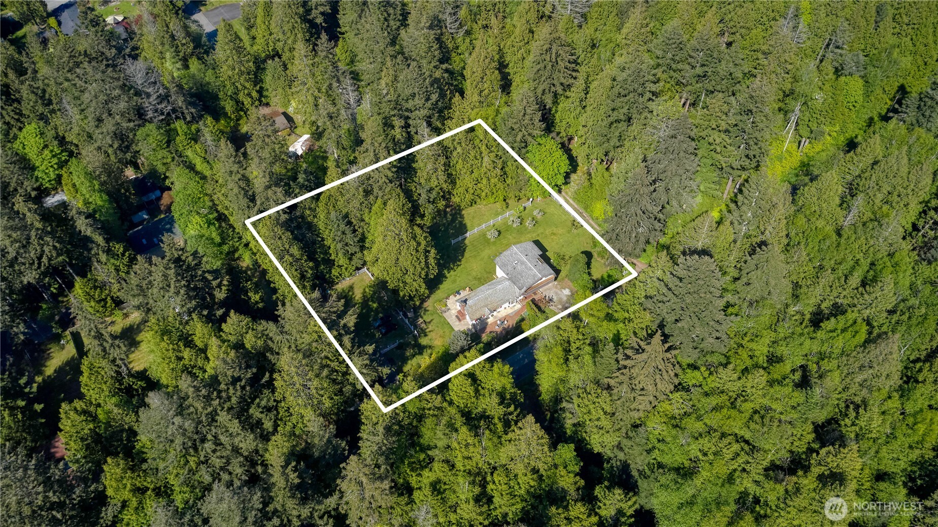 1984 Johnson Road Point Roberts, WA 98281 - Photo 4 of 40