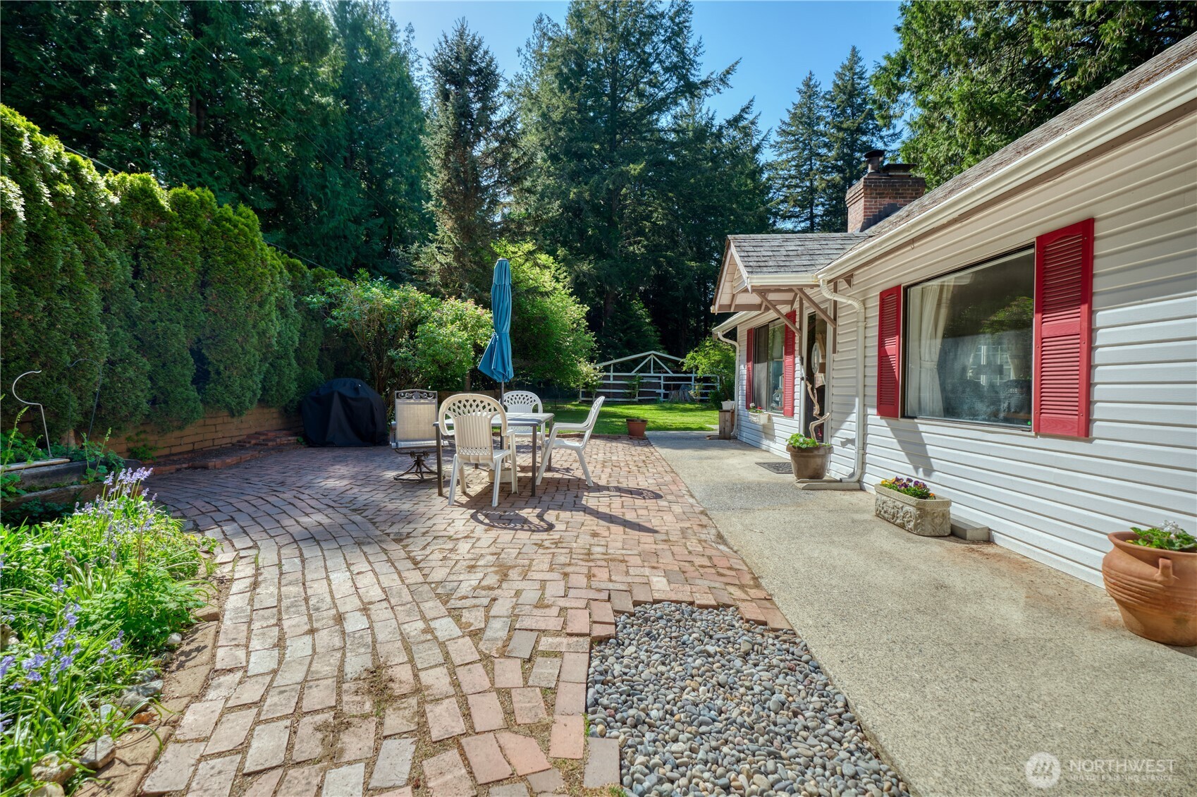 1984 Johnson Road Point Roberts, WA 98281 - Photo 6 of 40