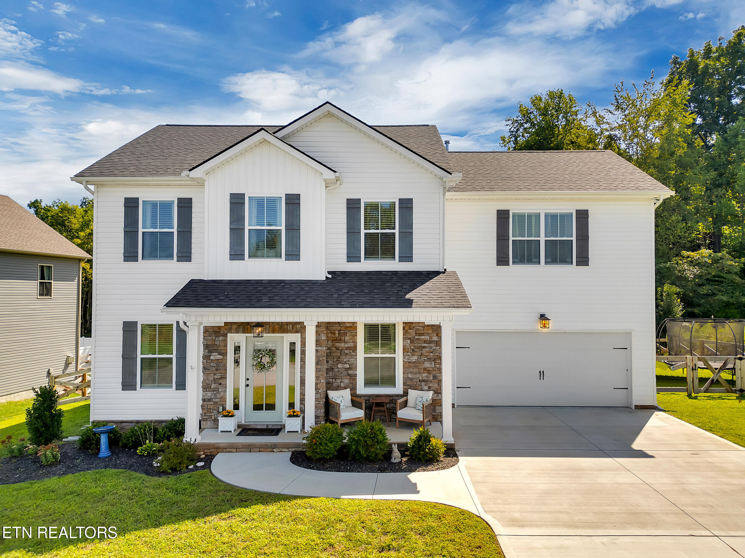 1248 Madison Oaks Road Knoxville, TN 37924 - Photo 2 of 38 1_02