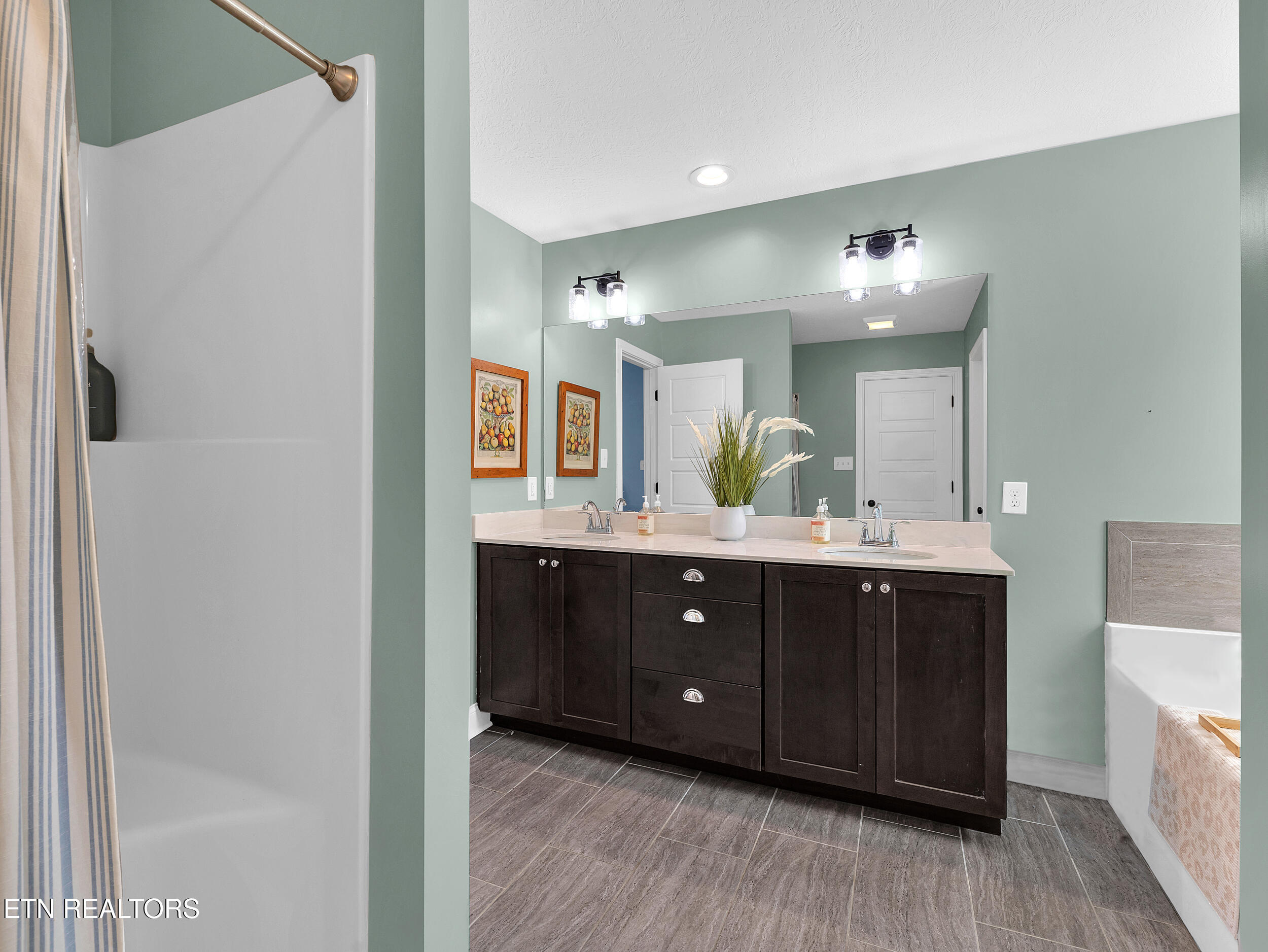 1248 Madison Oaks Road Knoxville, TN 37924 - Photo 23 of 38 23_40