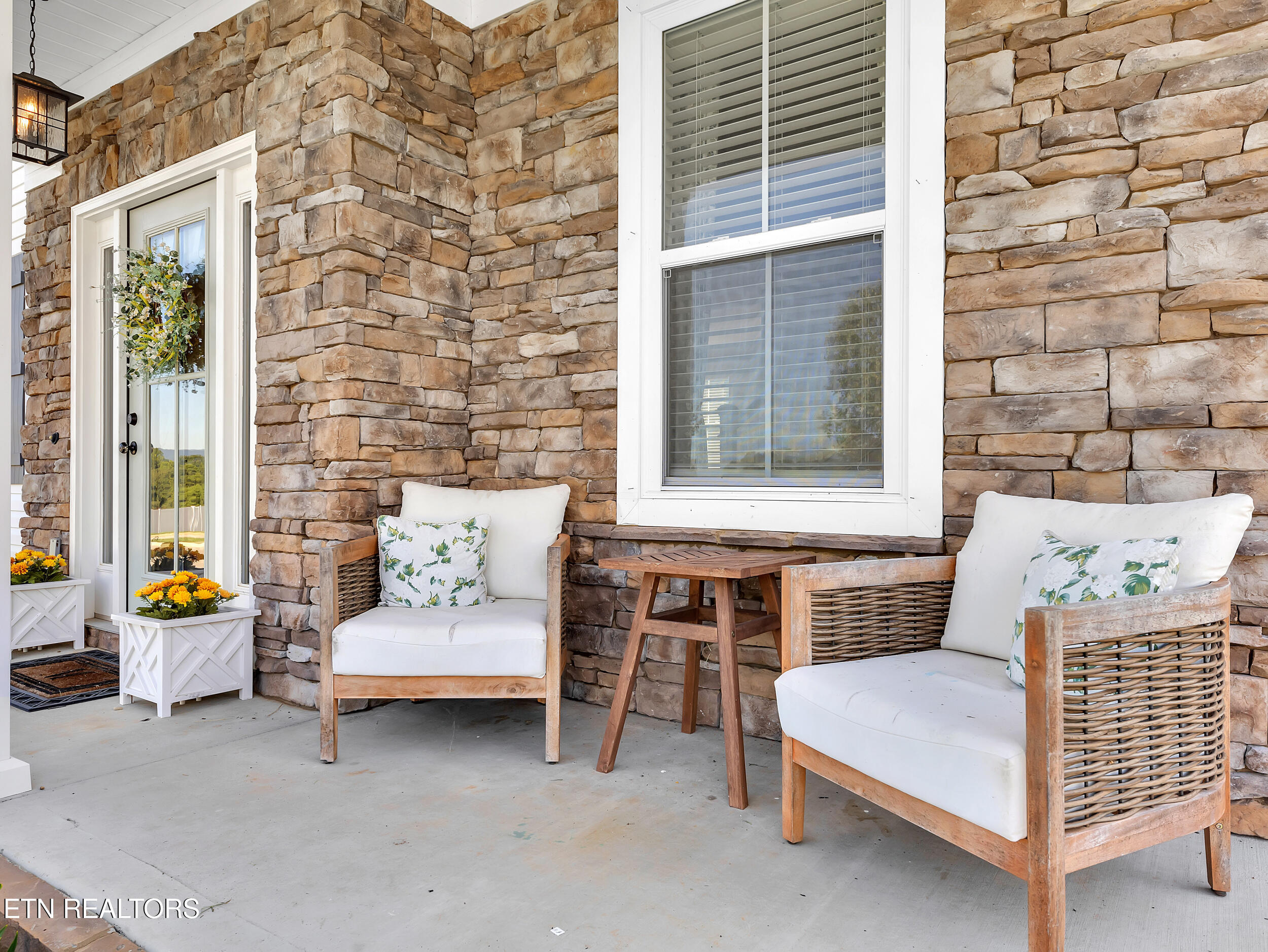 1248 Madison Oaks Road Knoxville, TN 37924 - Photo 3 of 38 5_18