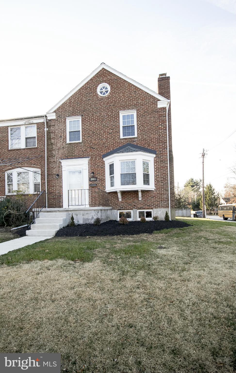 201 Blenheim Road Baltimore, MD 21212 - Photo 1 of 30 End of Group