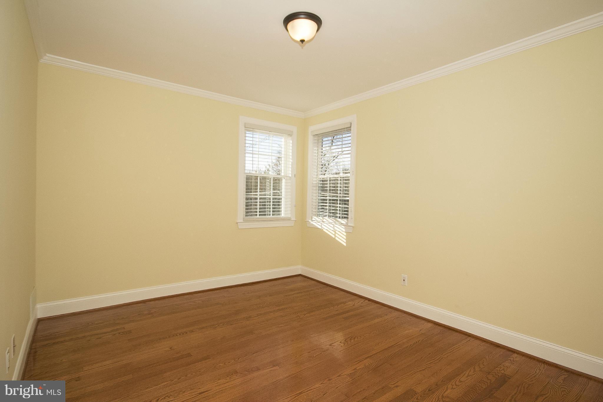 201 Blenheim Road Baltimore, MD 21212 - Photo 22 of 30 Bedroom 2