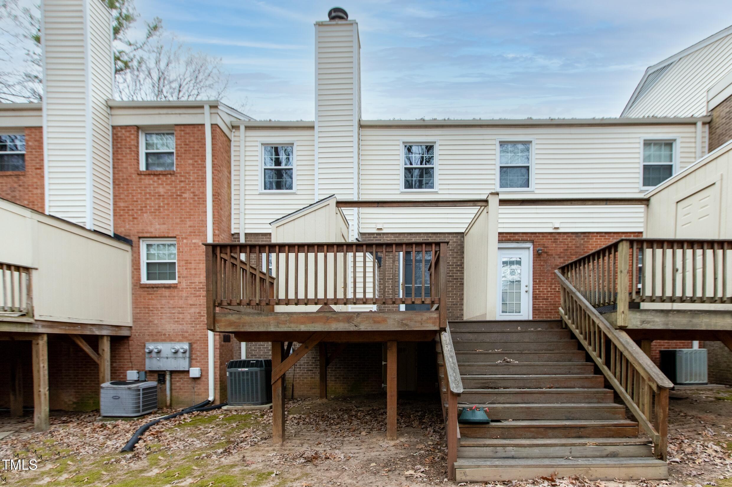6409 New Market Way Raleigh, NC 27615 - Photo 23 of 25 Rear