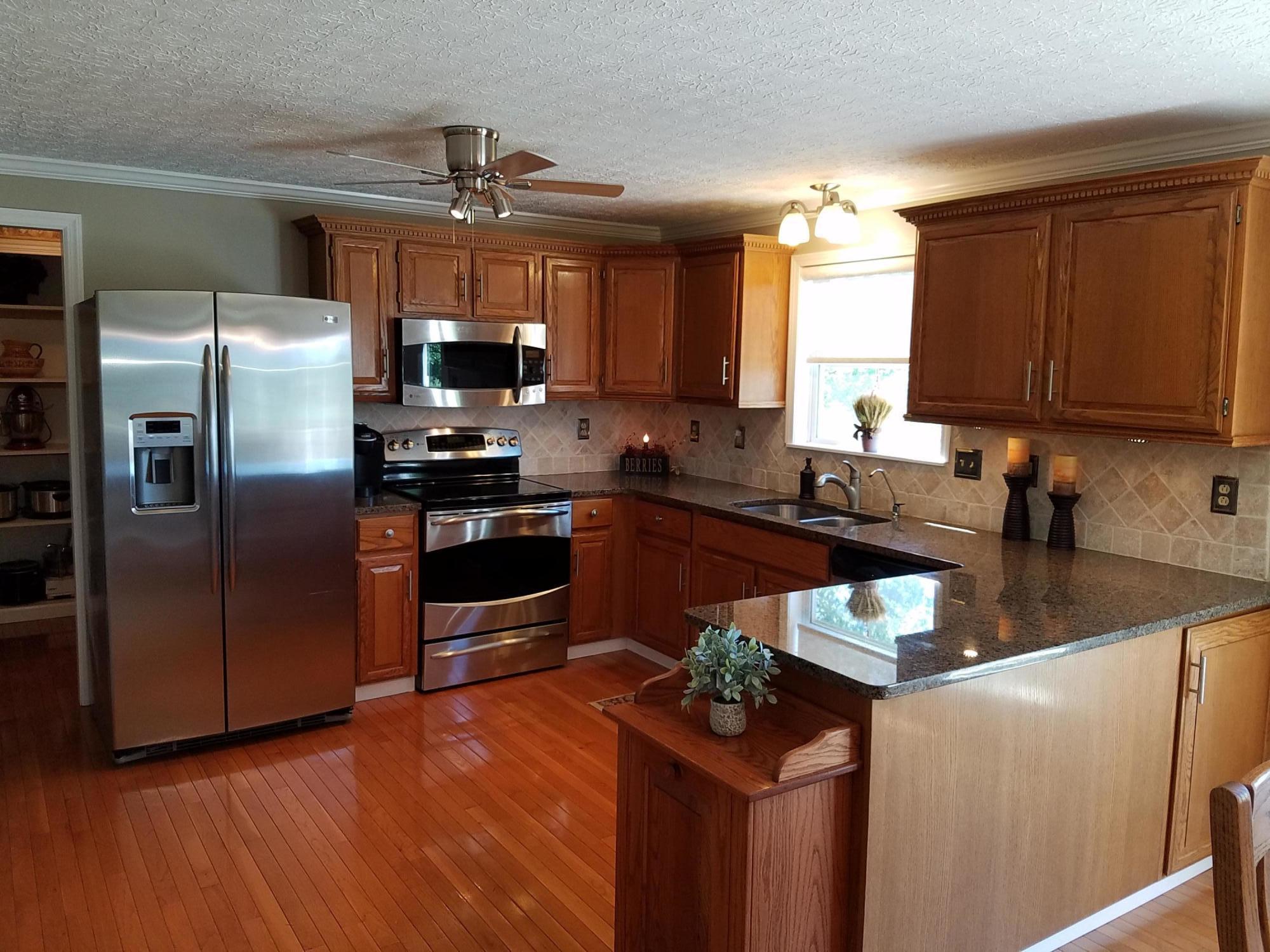 11241 Palmer Road Pataskala, OH 43062 - Photo 16 of 37