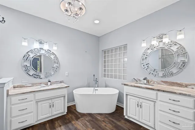 $590,000 | 4003 Indigo Drive, Pensacola, FL 32507