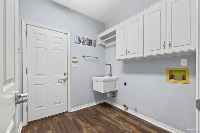 $590,000 | 4003 Indigo Drive, Pensacola, FL 32507