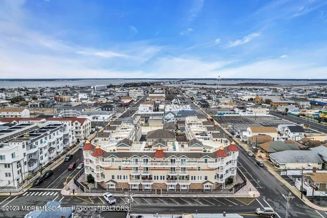 $5,000 | 21 Blaine Avenue, Unit 11, Seaside Heights, NJ 08751