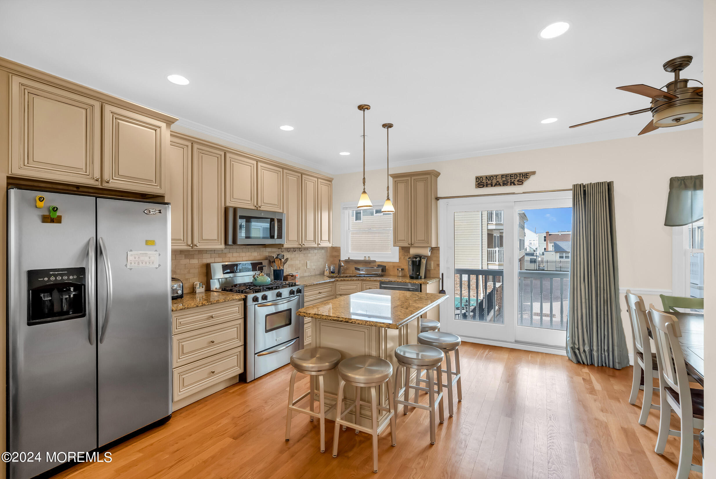 21 Blaine Avenue, Unit 11 Seaside Heights, NJ 08751 - Photo 22 of 94 3 (9)