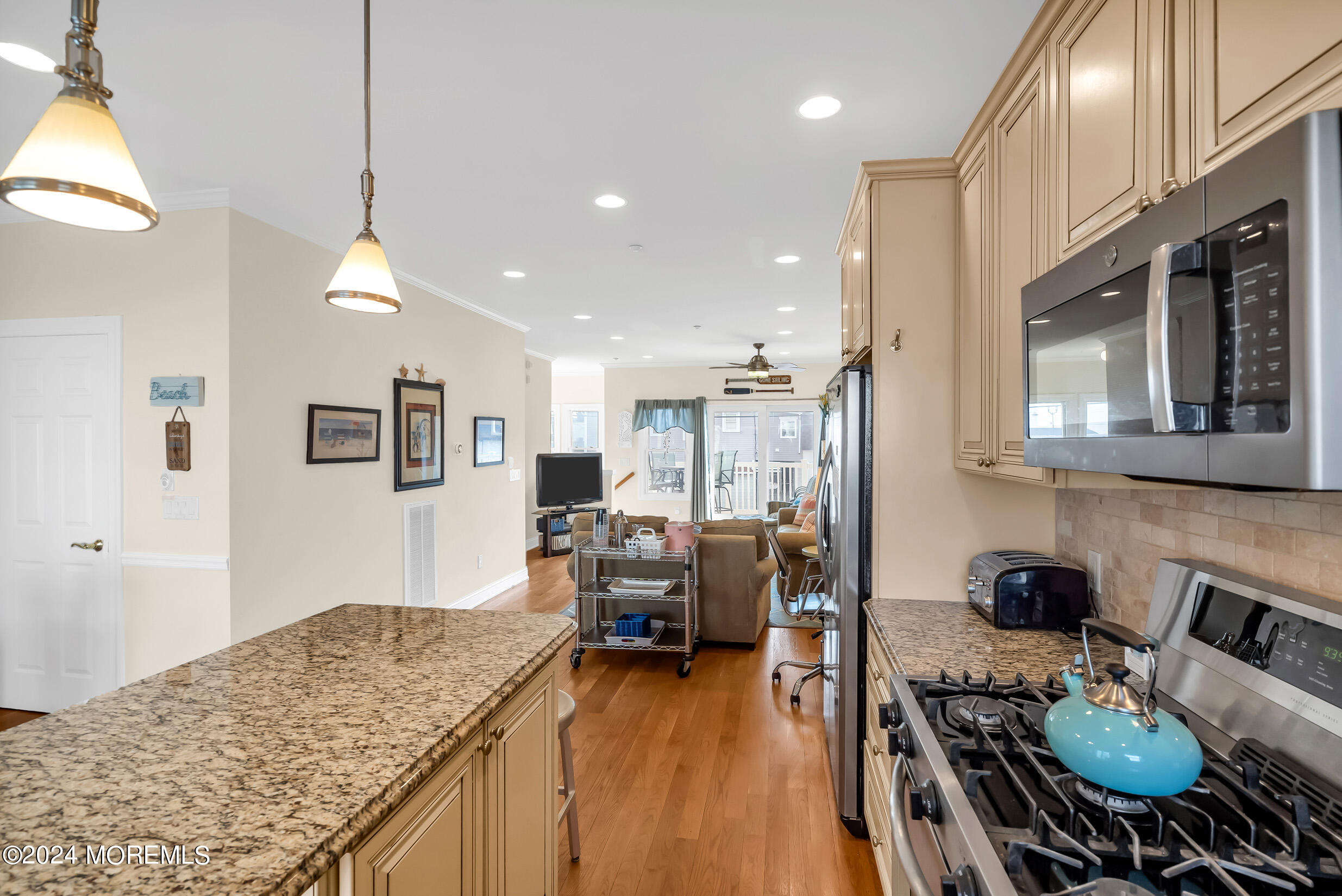 21 Blaine Avenue, Unit 11 Seaside Heights, NJ 08751 - Photo 24 of 94 3 (11)