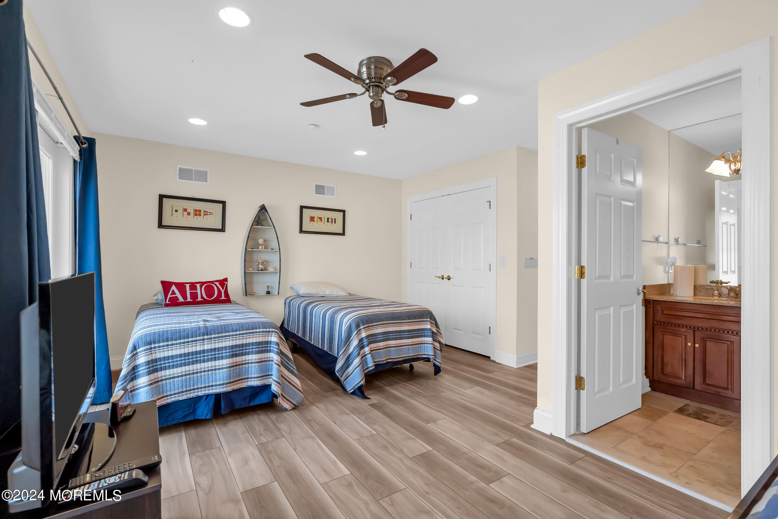 21 Blaine Avenue, Unit 11 Seaside Heights, NJ 08751 - Photo 40 of 94 6 (6)