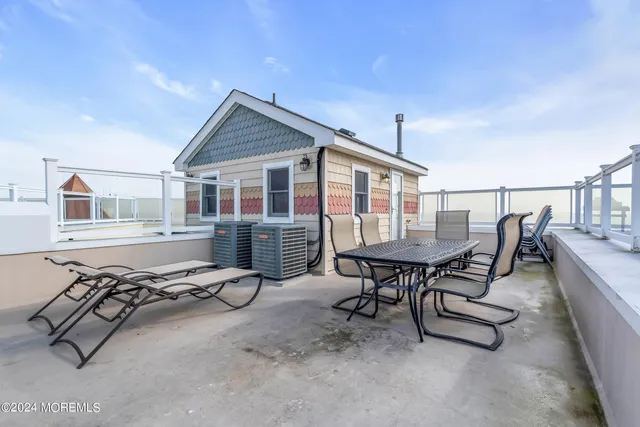 $5,000 | 21 Blaine Avenue, Unit 11, Seaside Heights, NJ 08751