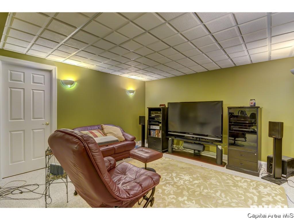 812 Wythe Road Springfield, IL 62702 - Photo 32 of 36