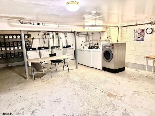 $240,000 | 916 Stuyvesant Avenue, Unit G1, Irvington, NJ 07111