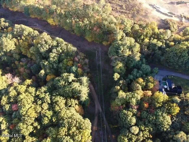 $15,000 | 38.11 Spring Ave Extension, Gloversville, NY 12078