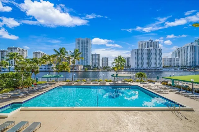 $3,100 | 800 Parkview Drive, Unit 230, Hallandale Beach, FL 33009