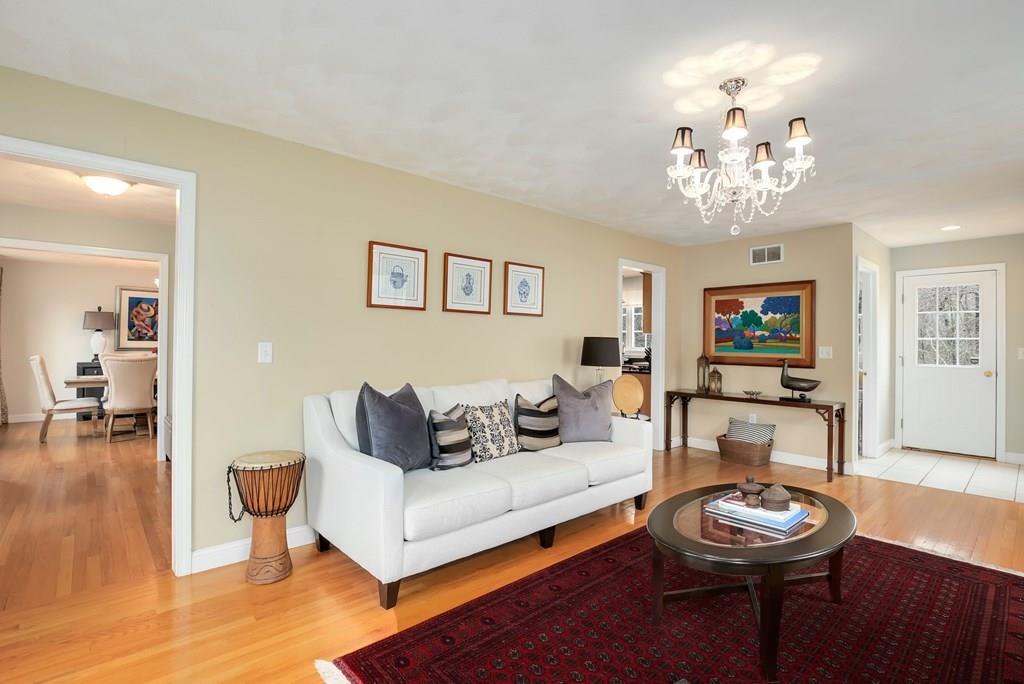 42 Lowell Road North Reading, MA 01864 - Photo 18 of 34 Gallery Image 18