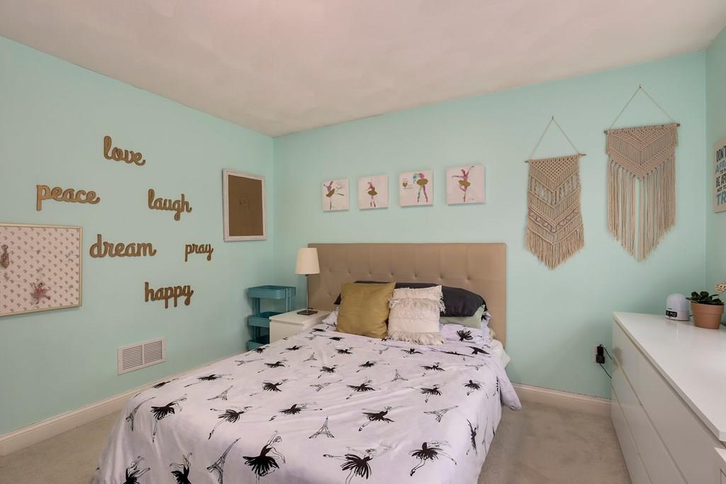 42 Lowell Road North Reading, MA 01864 - Photo 27 of 34 Gallery Image 27