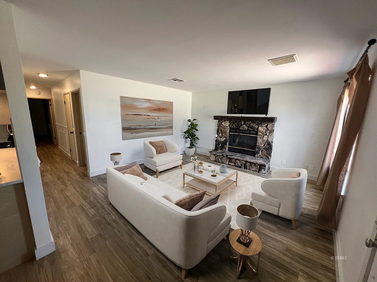805 Victoria Court Ridgecrest, CA 93555 - Photo 2 of 17 Gallery Image 2