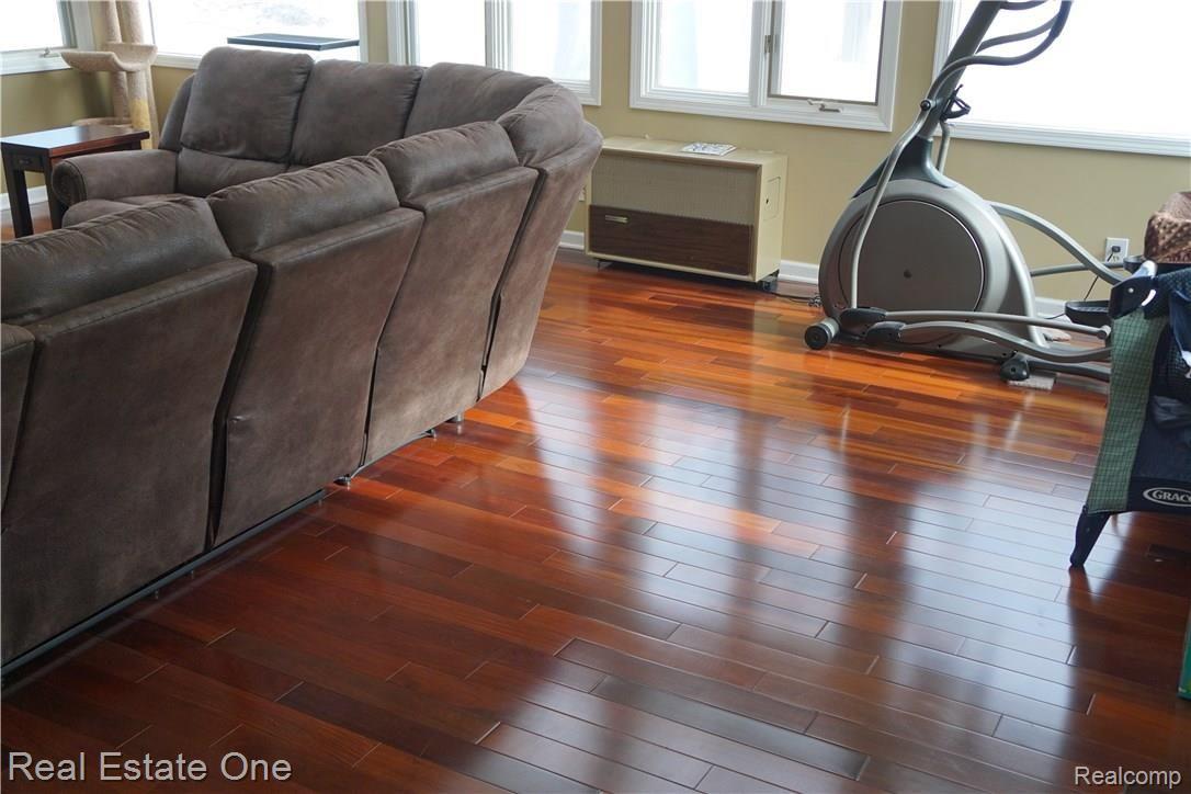 30070 High Valley Road Farmington, MI 48331 - Photo 20 of 70 Stunning brazilian walnut wood flooring.