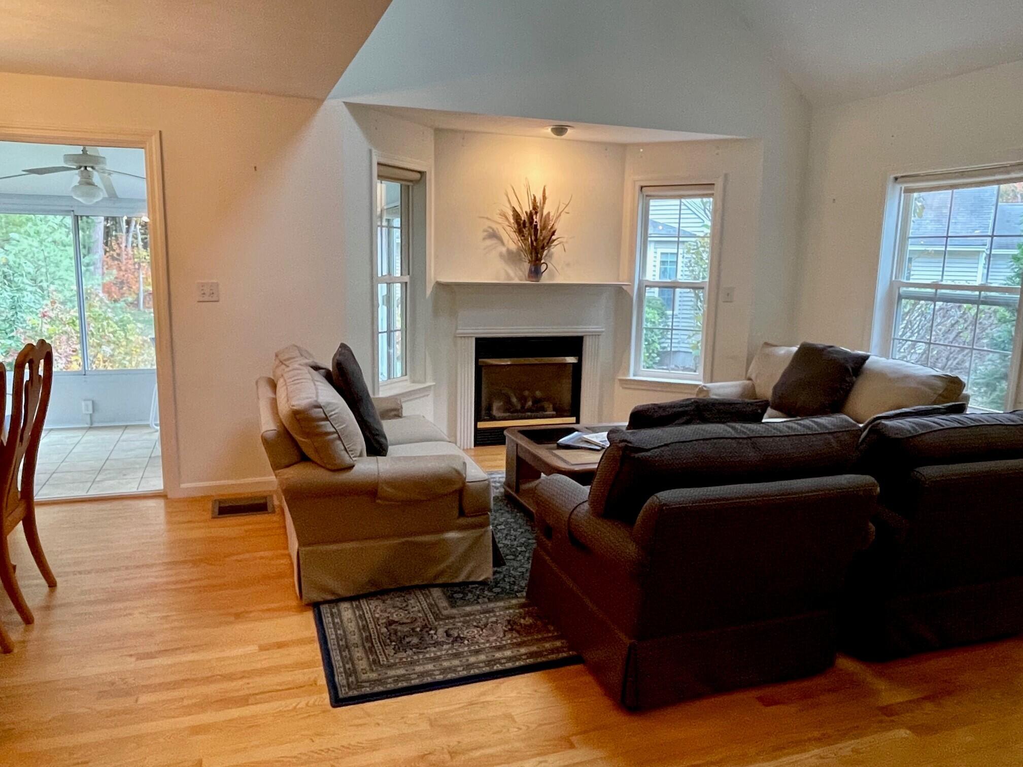 19 Windsor Commons Drive, Unit 19 Kennebunk, ME 04043 - Photo 10 of 68 Gleaming hardwood floors