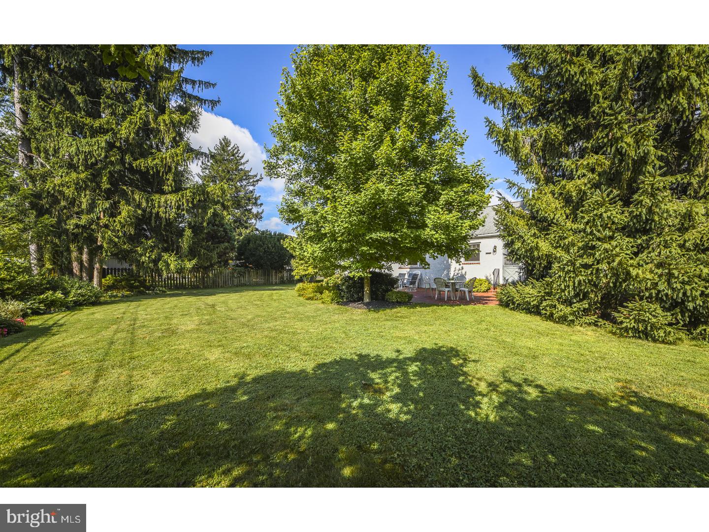606 Arlingham Road Flourtown, PA 19031 - Photo 22 of 24 Back Yard