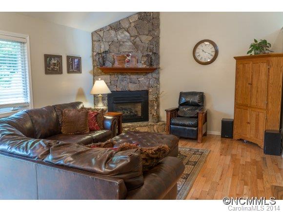 24 Buckle Ridge Weaverville, NC 28787 - Photo 6 of 22 Gallery Image 6